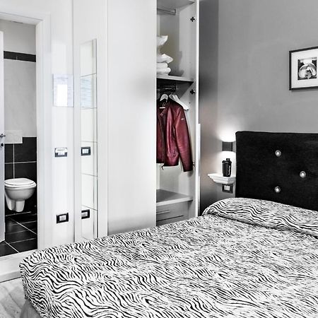 B&B Flo ฟลอเรนซ์ ภายนอก รูปภาพ