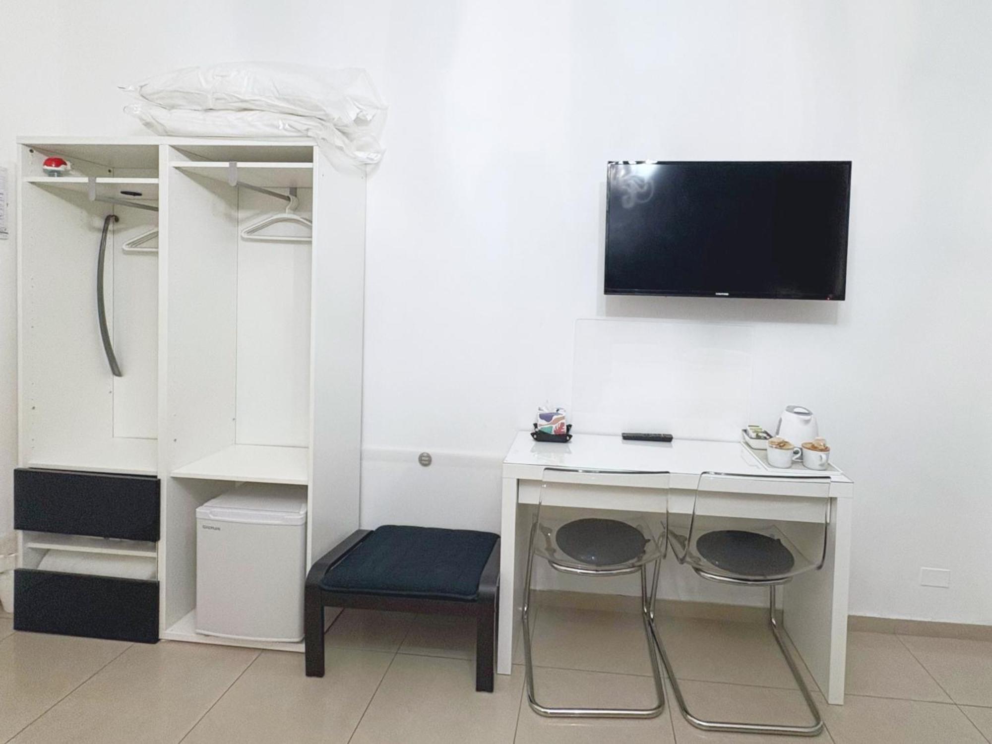 B&B Flo ฟลอเรนซ์ ภายนอก รูปภาพ