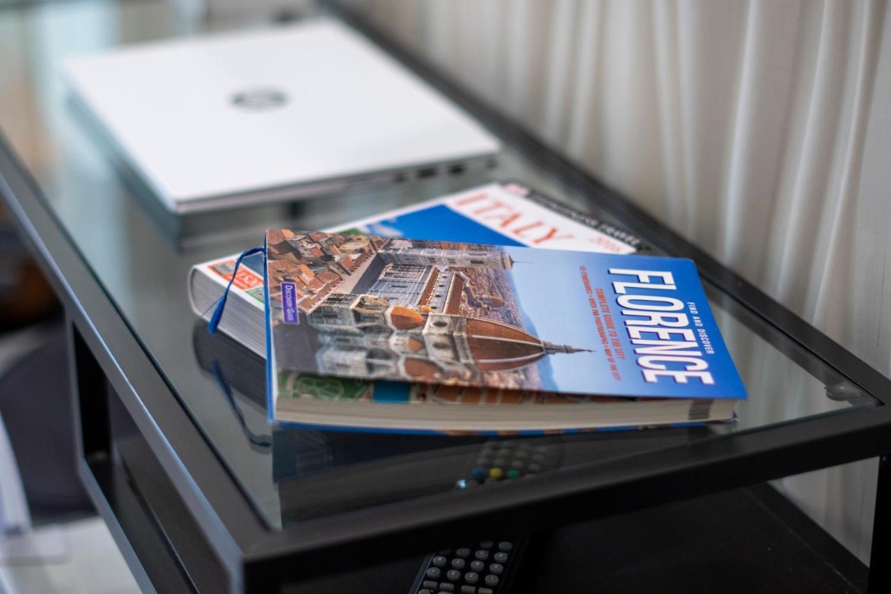 B&B Flo ฟลอเรนซ์ ภายนอก รูปภาพ